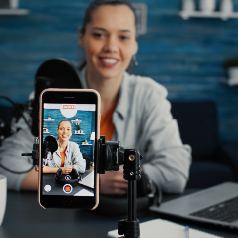 Iniciativa contribui diretamente para a formação de profissionais mais bem preparados para enfrentar as constantes transformações do universo digital.